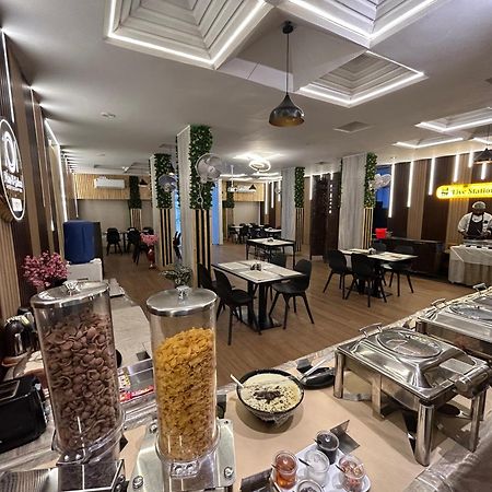 New Hotel Suhail حيدر أباد المظهر الخارجي الصورة