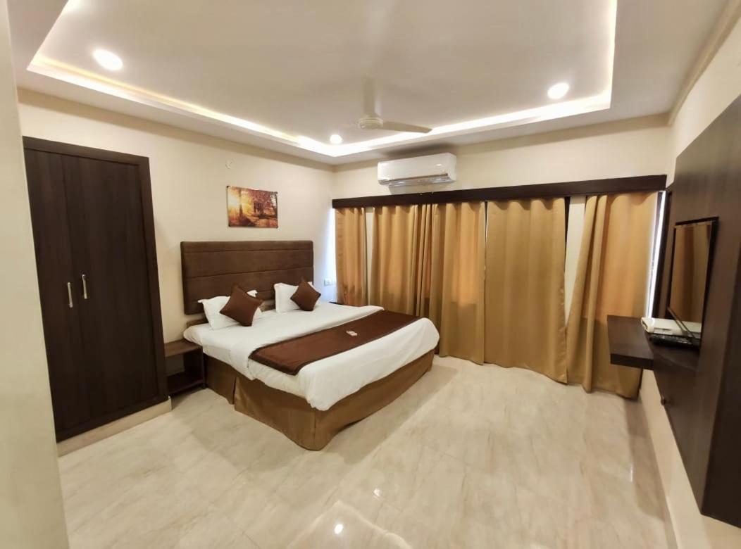 New Hotel Suhail حيدر أباد المظهر الخارجي الصورة